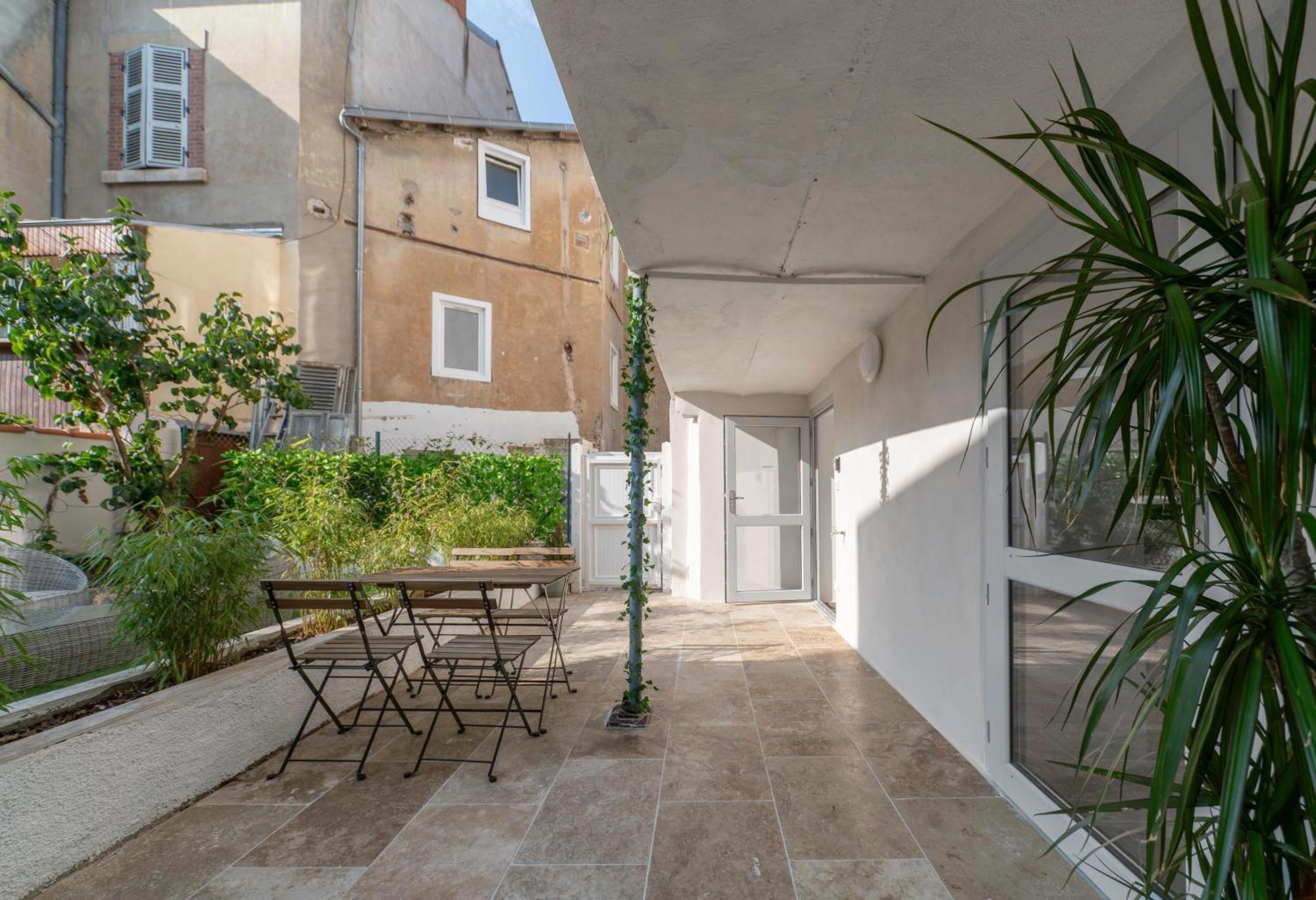 וישי Residence Jaures - Appartements Design Et Climatises En Centre Ville מראה חיצוני תמונה